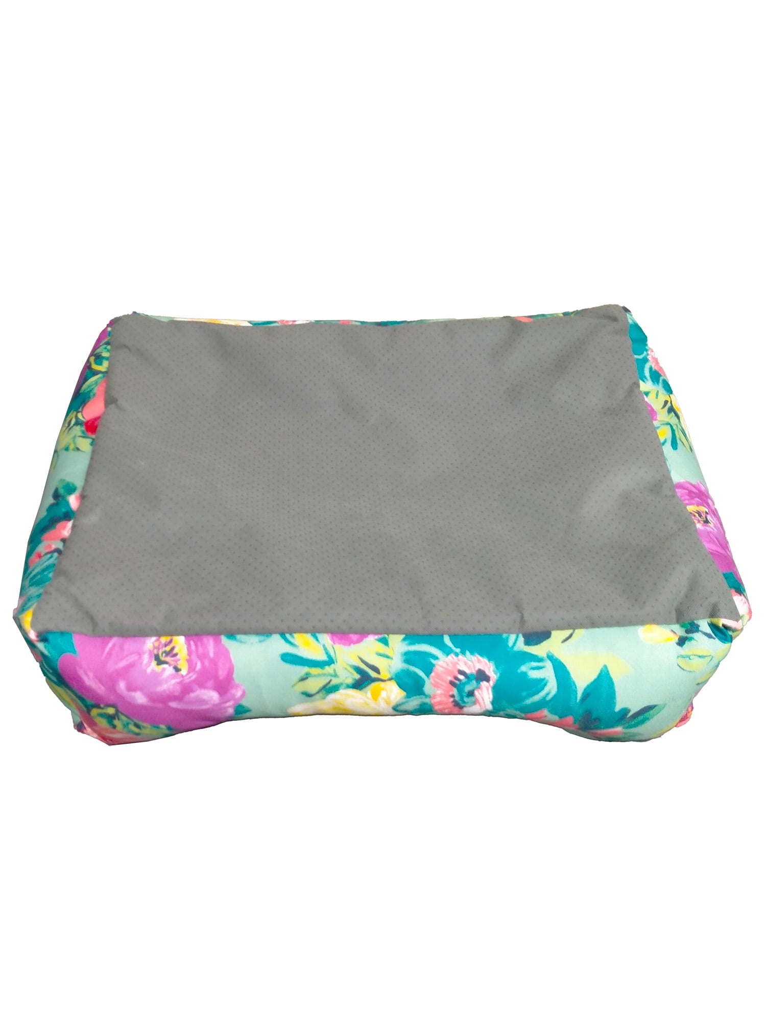 Homesteada™ Sweet Rose Medium Pet Bed, 25" x 21"