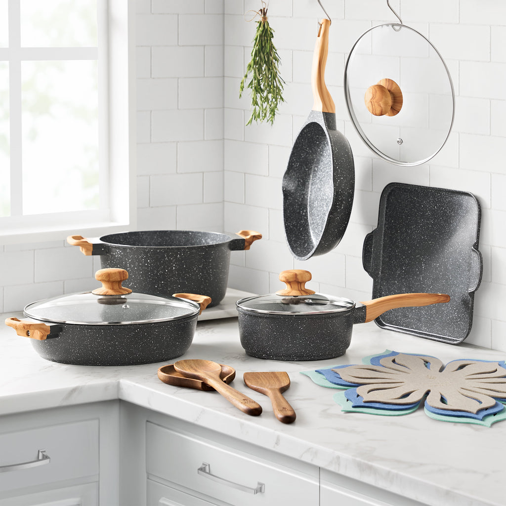 Homesteada™ Prairie Signature 14-Piece Cast Aluminum Cookware Set, Charcoal