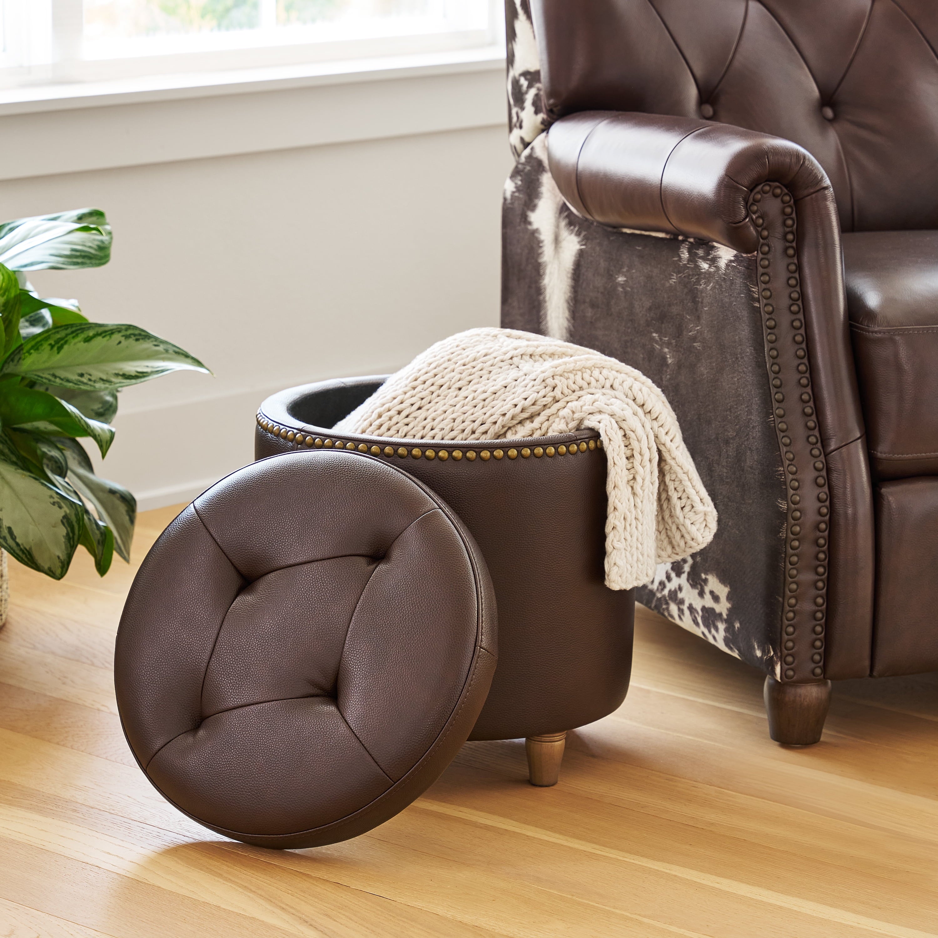 Homesteada™ Harper Round Velvet Storage Ottoman, Jade, 17.72 in