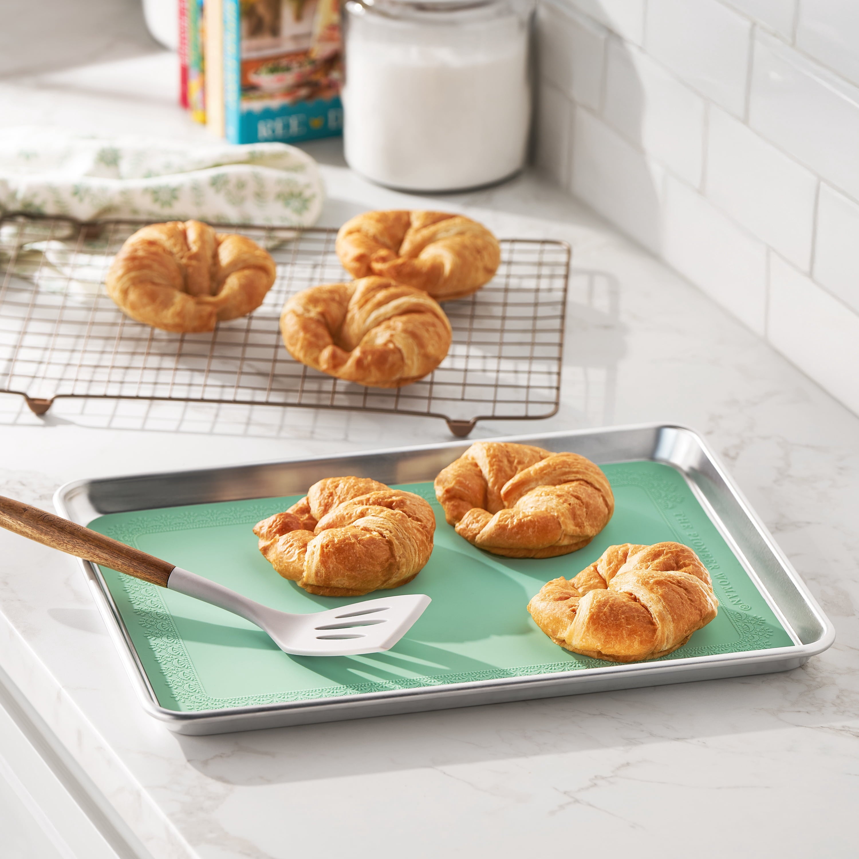 Homesteada™ Aluminum Sheet Pan Set with Wire Rack & Silicone Baking Mat, 3-Piece, 13"x18"