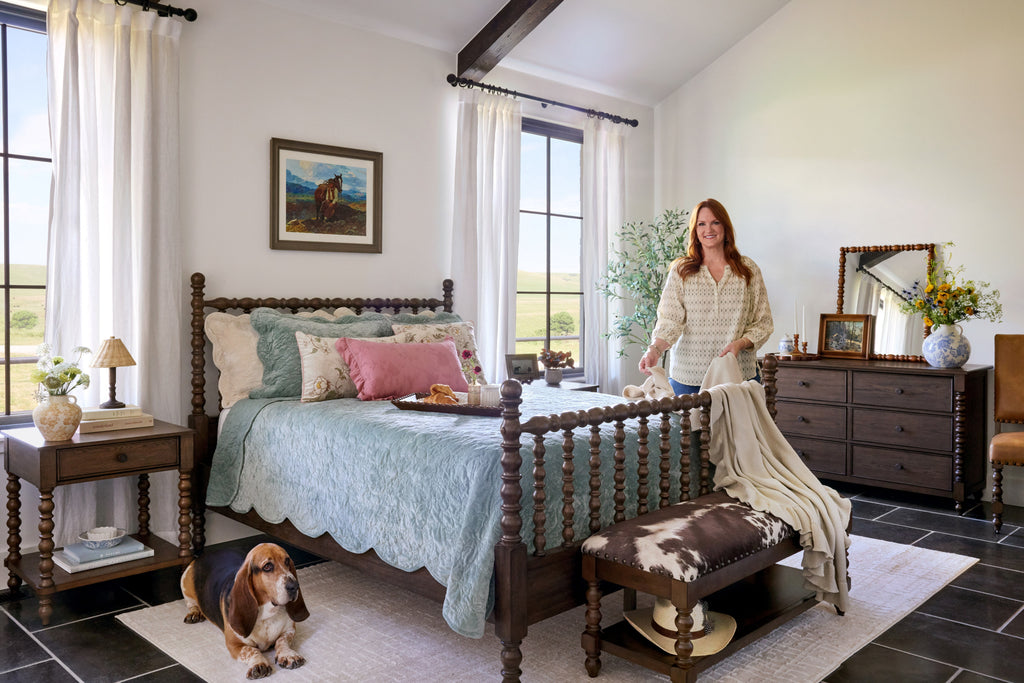 Homesteada™ Eloise Floral Velvet Quilt, Full/Queen, Blue Dust Bedding