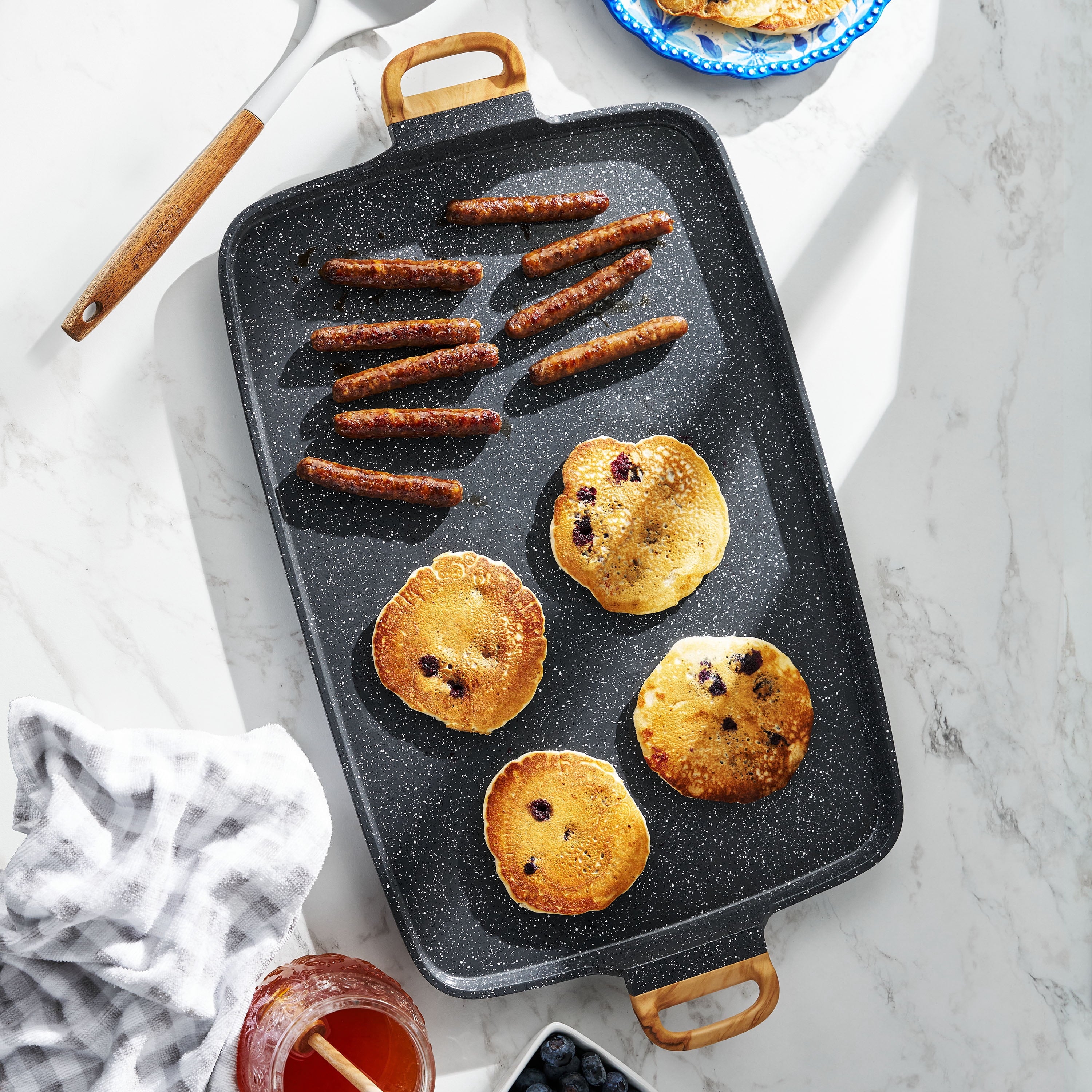 Homesteada™ Prairie Signature Cast Aluminum Double Griddle, Charcoal Speckle
